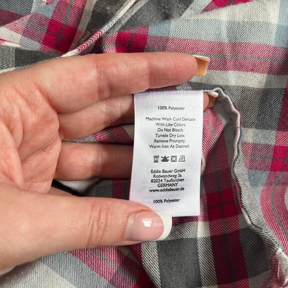 Eddie Bauer Red & Gray Plaid Button Up Flannel Shirt Size XL - Picture 3 of 6